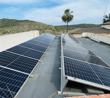 10kw three phase hybrid solar panels system in Spain